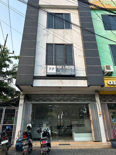 Dijual Ruko Komersial Jalan Dharmahusada